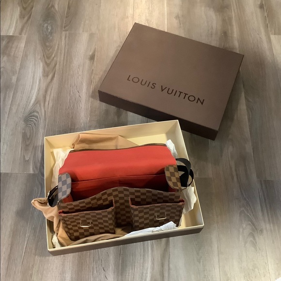 Louis Vuitton Bag - USED - Picture 3 of 6